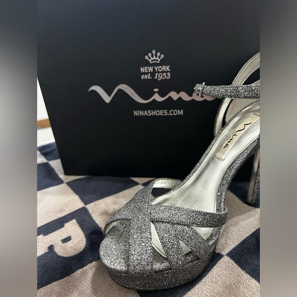 NINA High Heels - Picture 4 of 10